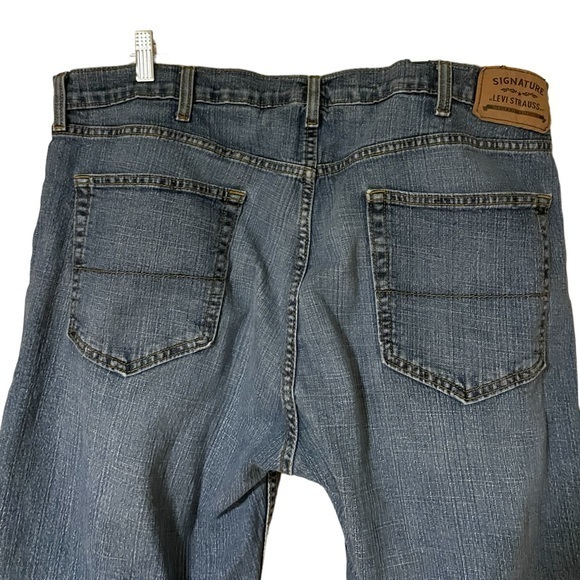 Signature Levi Strauss Men’s Big Tall‎ Relaxed Jeans Stretch Size 42x30 - Picture 2 of 10